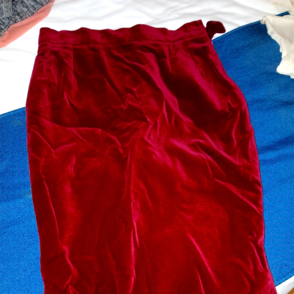 Red Midi Pencil Skirt for Cocktail Night Out